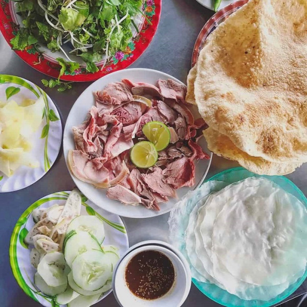 Bê thui cầu Mống