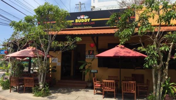 Buddy – Ice Cream & Info Café