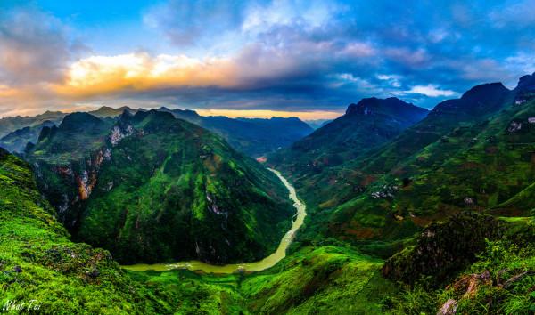 Đèo Mã Pí Lèng – Sông Nho Quế