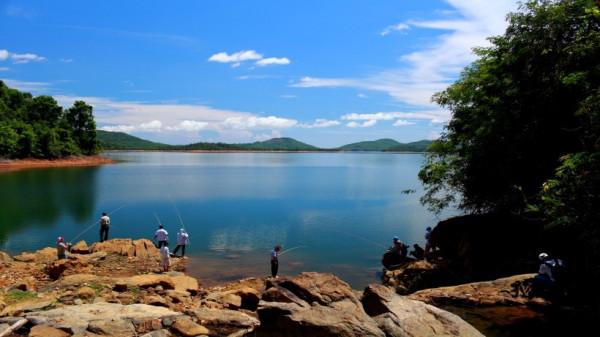 Hồ Phú Ninh1
