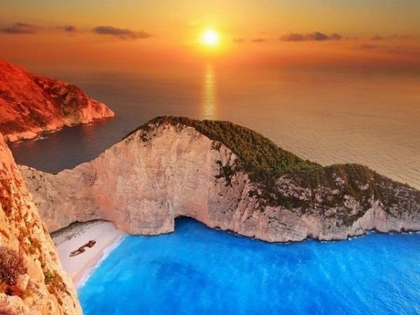 vẻ đẹp kì ảo của đảo Zakynthos, Hy Lạp.5
