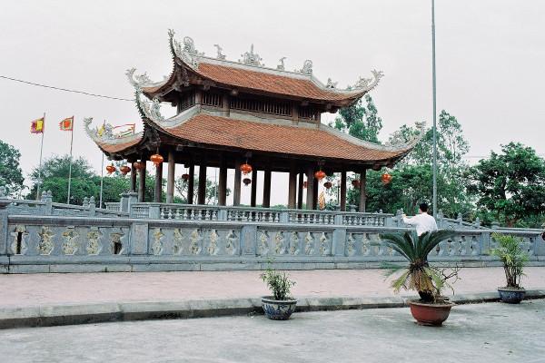 9. Đền Lảnh Giang - Lảnh Giang linh từ