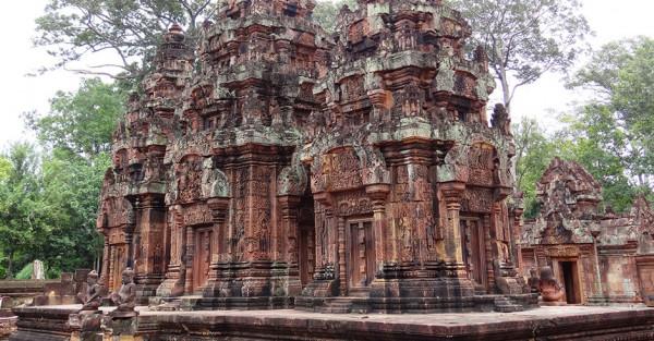 Beng Mealea Banteay Srei