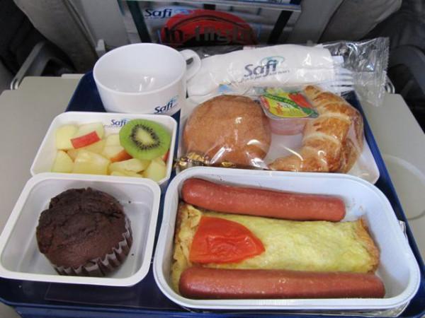 Các bữa ăn trên chuyến bay