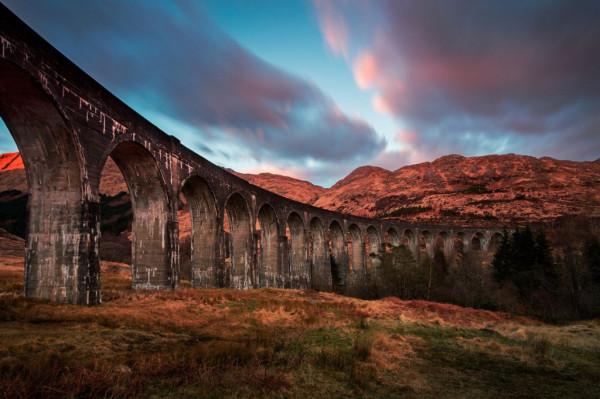 Cầu Glenfinnan cùng đoàn tàu hỏa Jacobite.2