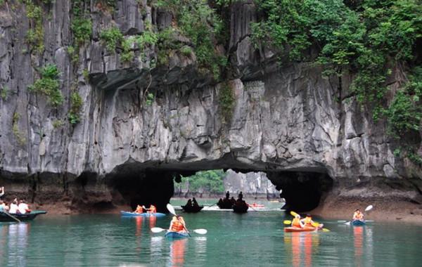 Hang Luồn Vịnh Hạ Long