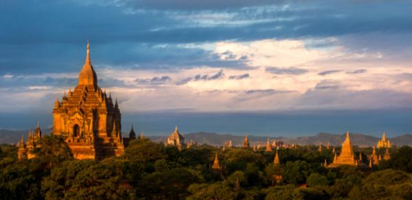khám phá thành phố cổ Bagan3
