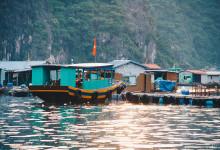 Vé máy bay khám phá những ngôi làng đẹp nhất Việt Nam