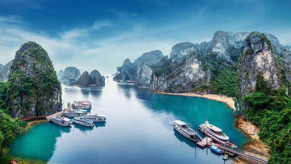 Đặt vé máy bay check in những điểm du lịch đẹp ở Việt Nam