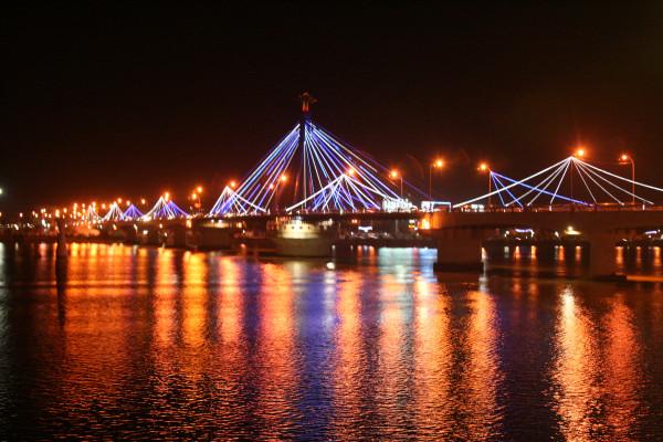 Han_River_Bridge_Apr08