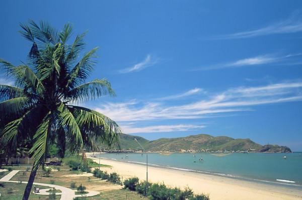 Bãi biển Quy Nhơn