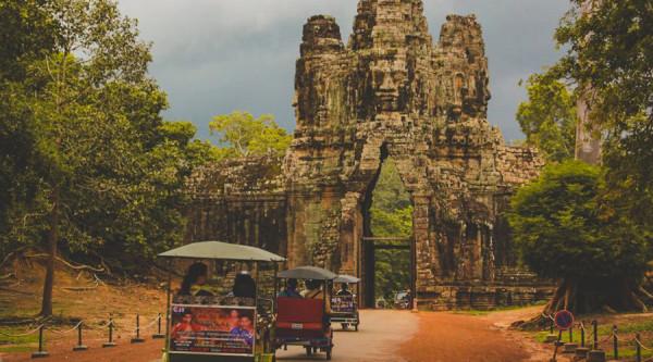 Các đền Angkor Wat