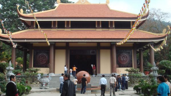 Thiền viện Trúc Lâm Yên Tử – Quảng Ninh