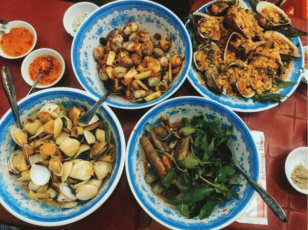 Món ngon nào đáng thử nhất khi tới Thành Phố Hồ Chí Minh?