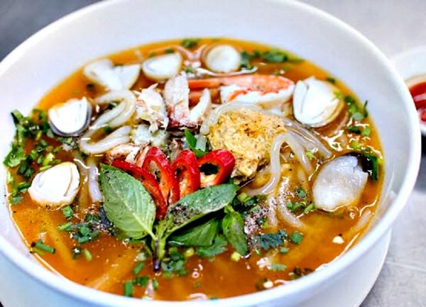 banh-canh-cua-hue-47-.2314