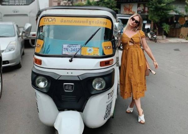 gia-xe-tuk-tuk-o-campuchia