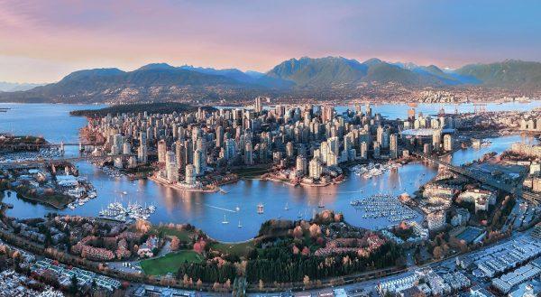 Khám phá thành phố cảng có 1-0-2 của Vancouver, Canada
