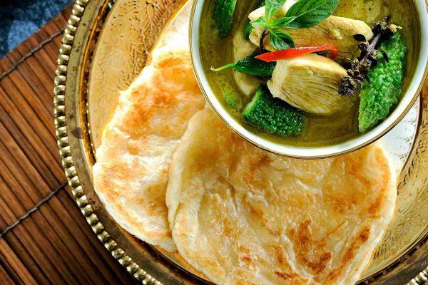 Cà ri gà và Roti Canai - "cặp đôi hoàn hảo" của ẩm thực Malaysia 