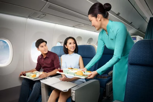 Tại Sao Giá Vé Máy Bay Nội Địa Tăng?