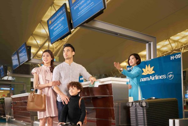 Đi Vietnam Airlines có mặt trước bao lâu?