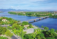 Vé máy bay đi Huế bao nhiêu Tiền
